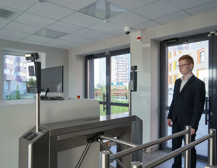 TTD-12A Box tripod turnstile and BH02 Railing, Polytechnic Lyceum, Russia