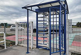 RTD-16.2 Full Heigh Rotor Turnstile with RTC-16 Canopy, Trane Plant, France